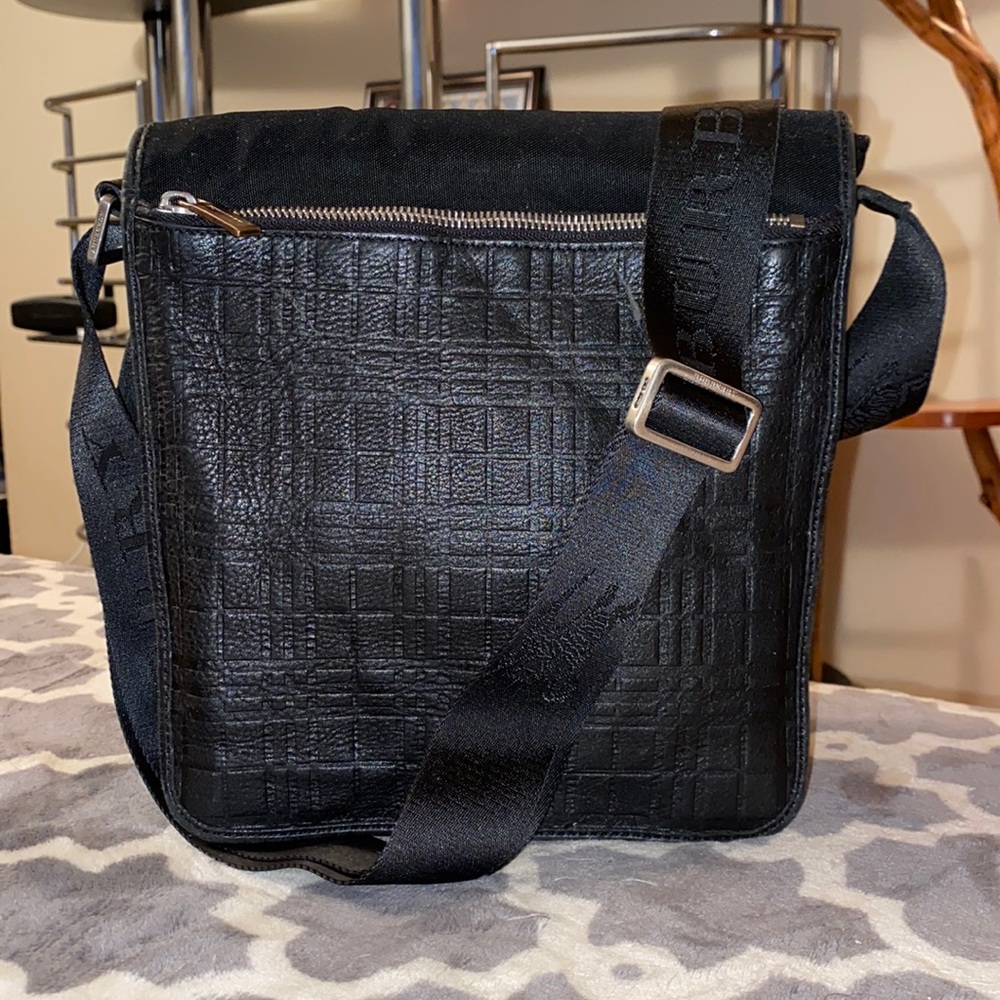 Auth Burberry flight bag made Italy